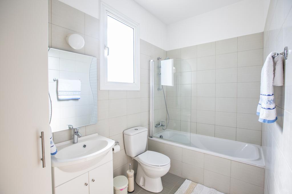 Halle Villa Protarász Szoba fotó